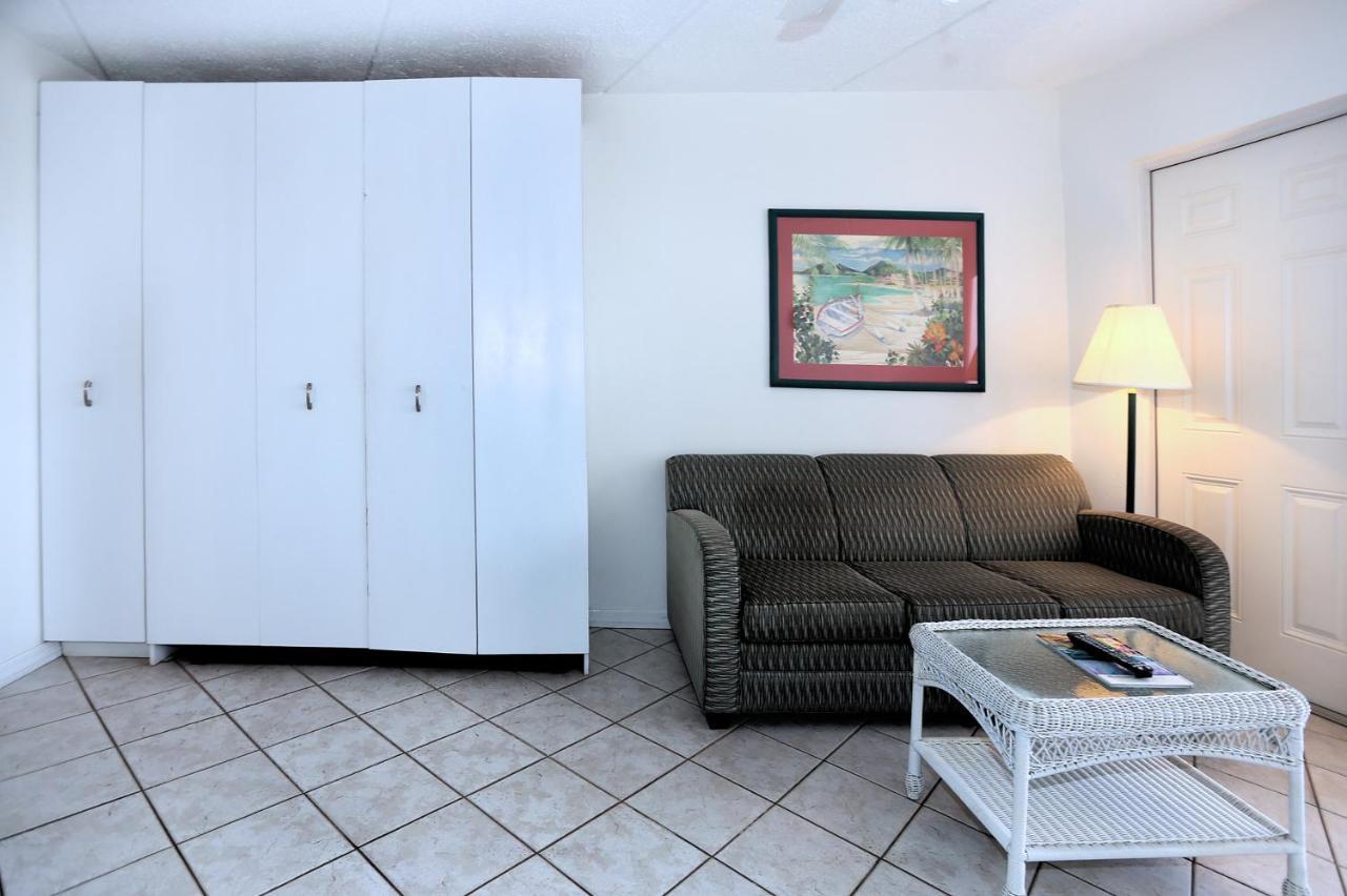 Club Sea Oats By Capital Vacations Motel Daytona Beach Shores Екстериор снимка